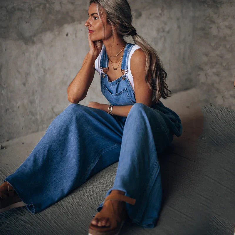 Ravikna | ermeløs trendy denim overall for kvinner