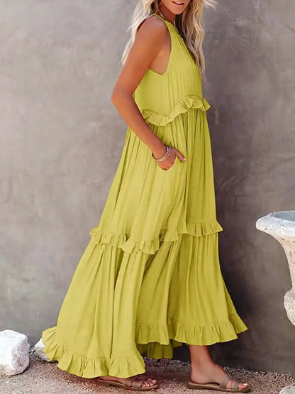 Sunshine Breeze Halter Ruffle Maxi Kjole