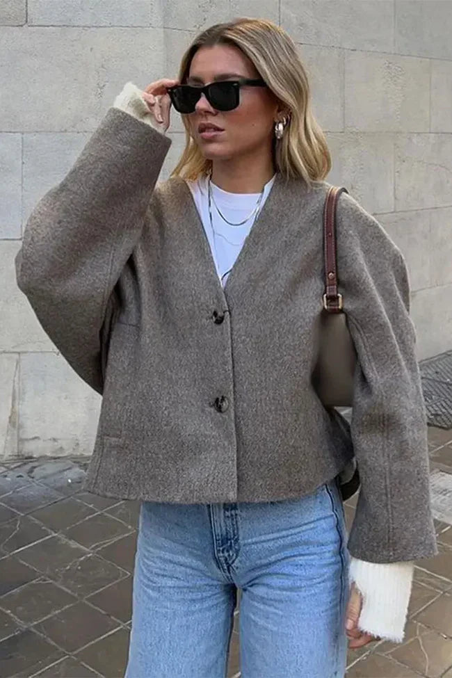 – Stilig oversized frakk