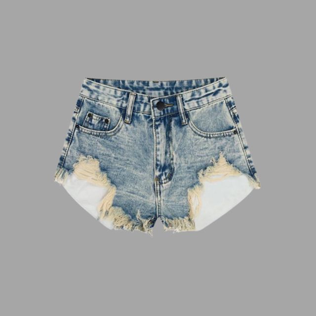 Slitne denimshorts med frynsedetaljer