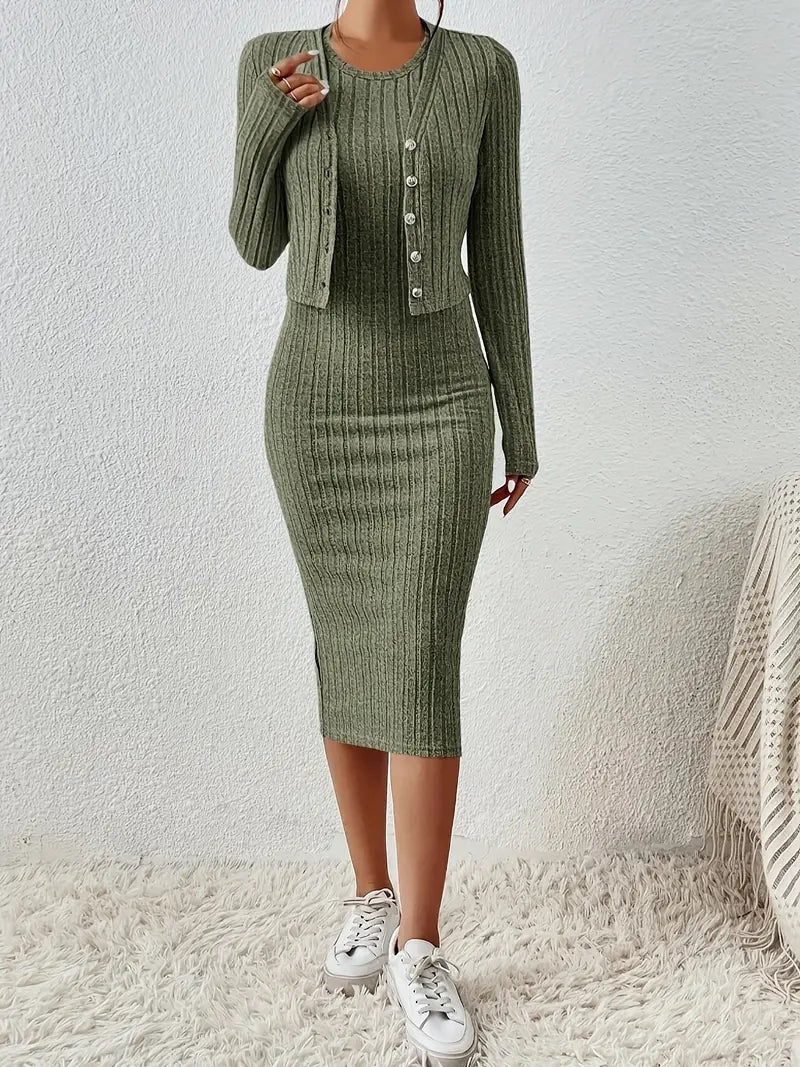 Cardigan med knapper og ermeløs bodycon-kjole