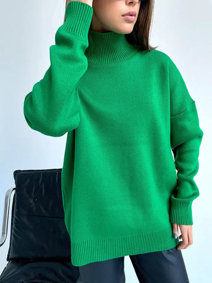 – Oversized løs rullekragesweater