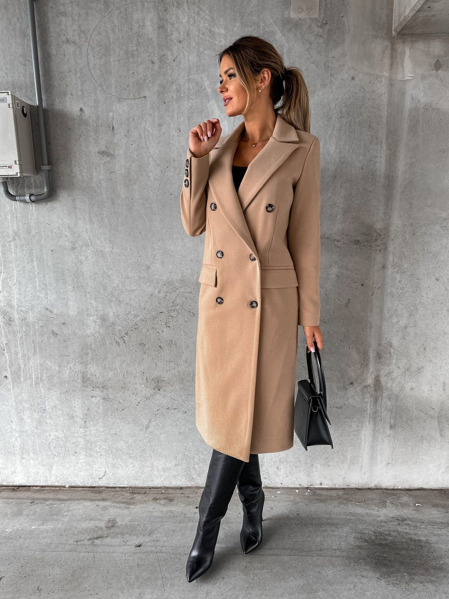 Vivienne | Klassisk elegant trenchcoat